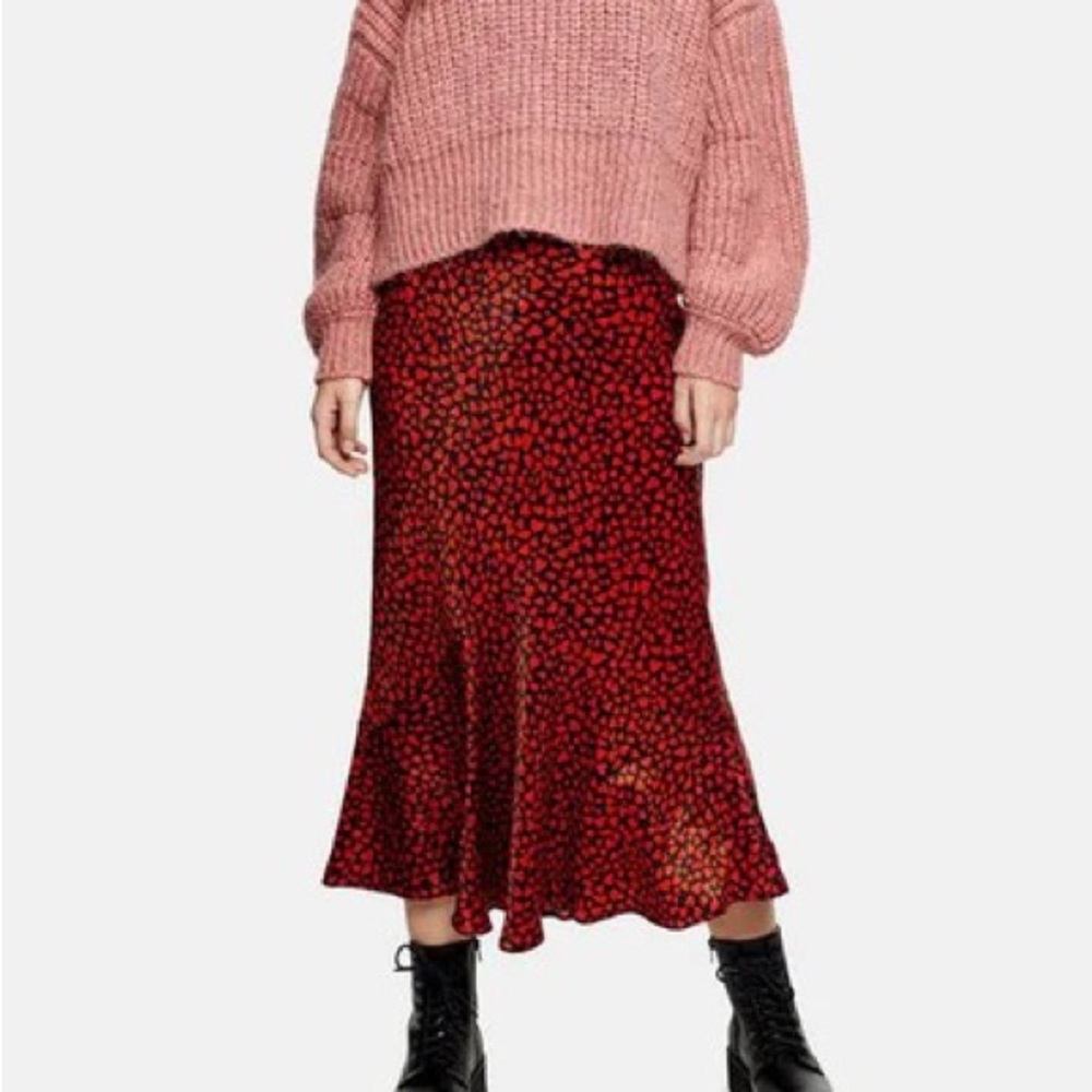 TOPSHOP Red Satin Hearts MIDI Skirt